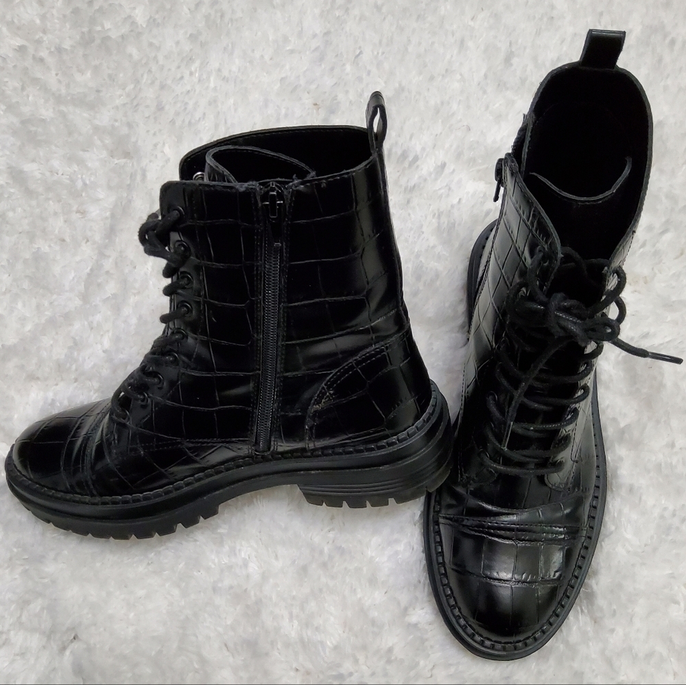 Croc Embossed Combat Boots - Picture 5 of 6